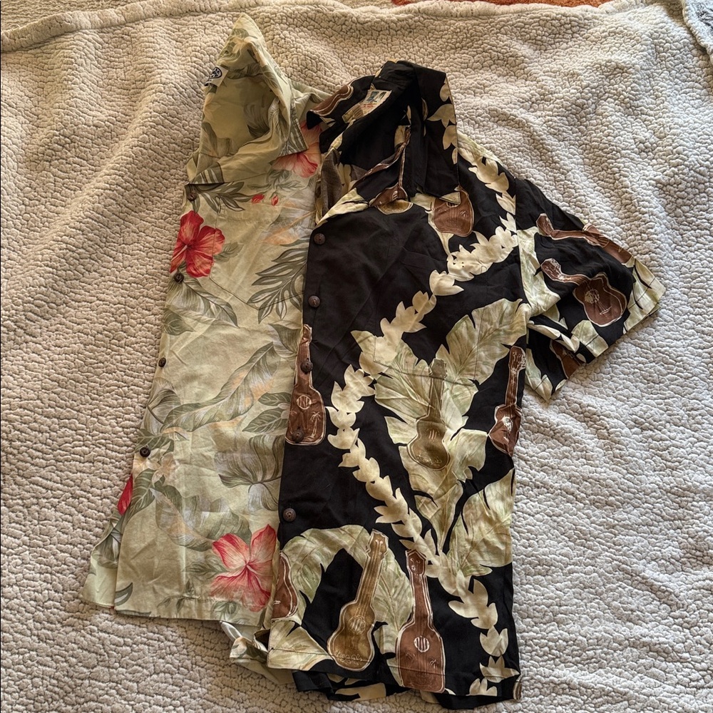 2 Hawaiian Button Down Shirt Bundle Size Medium Made in Hawaii